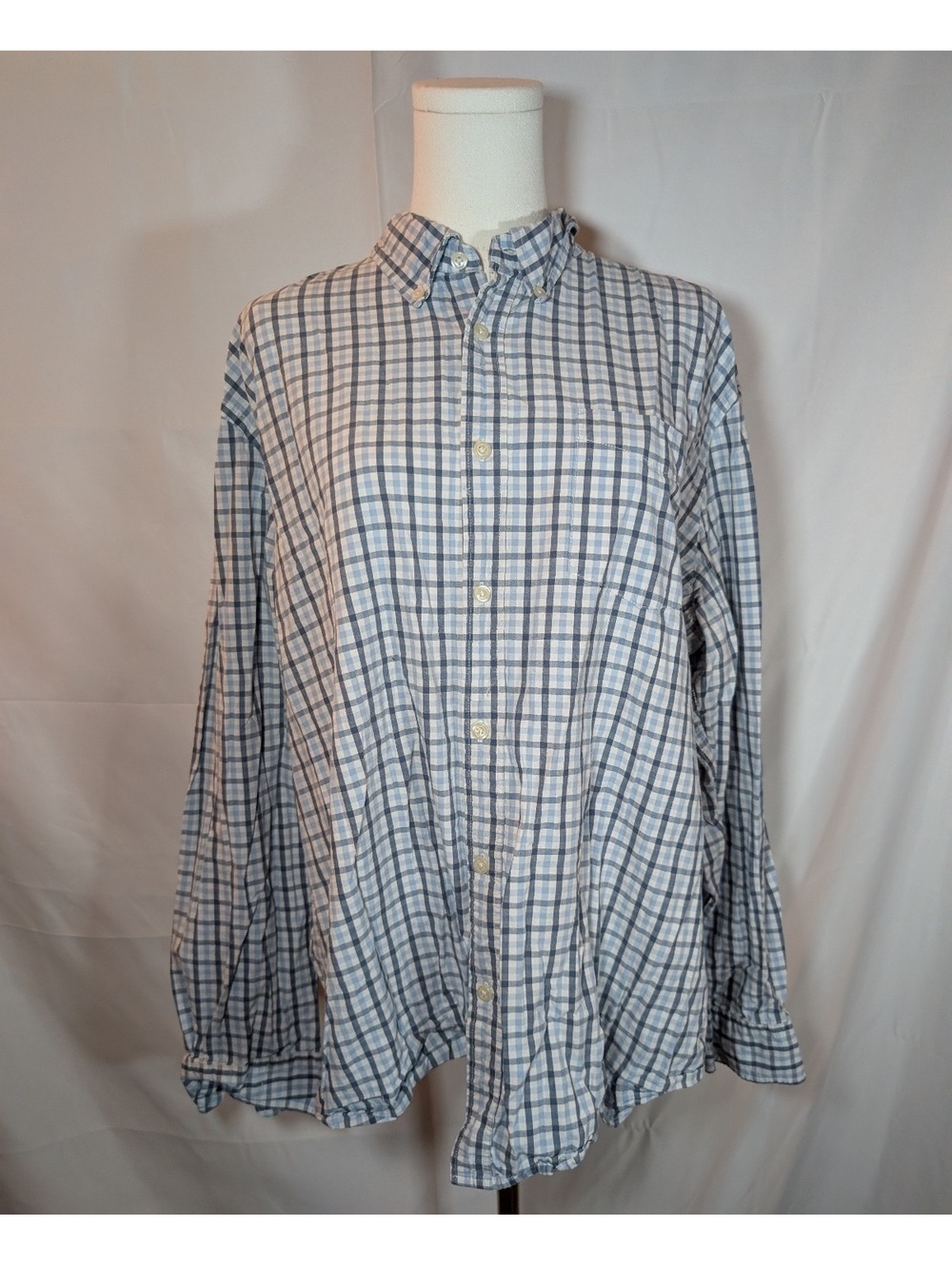 Joe Fresh Men’s XL Long Sleeved Button-Up Blue and White Plaid Shirt